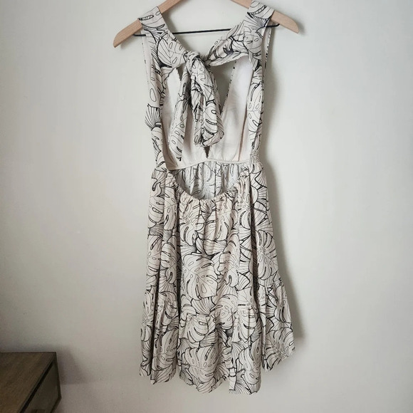 NWT House of Harlow 1960 | Linen Blend Tie Back Montsera Print Mini Dress - Sz S - Picture 6 of 12
